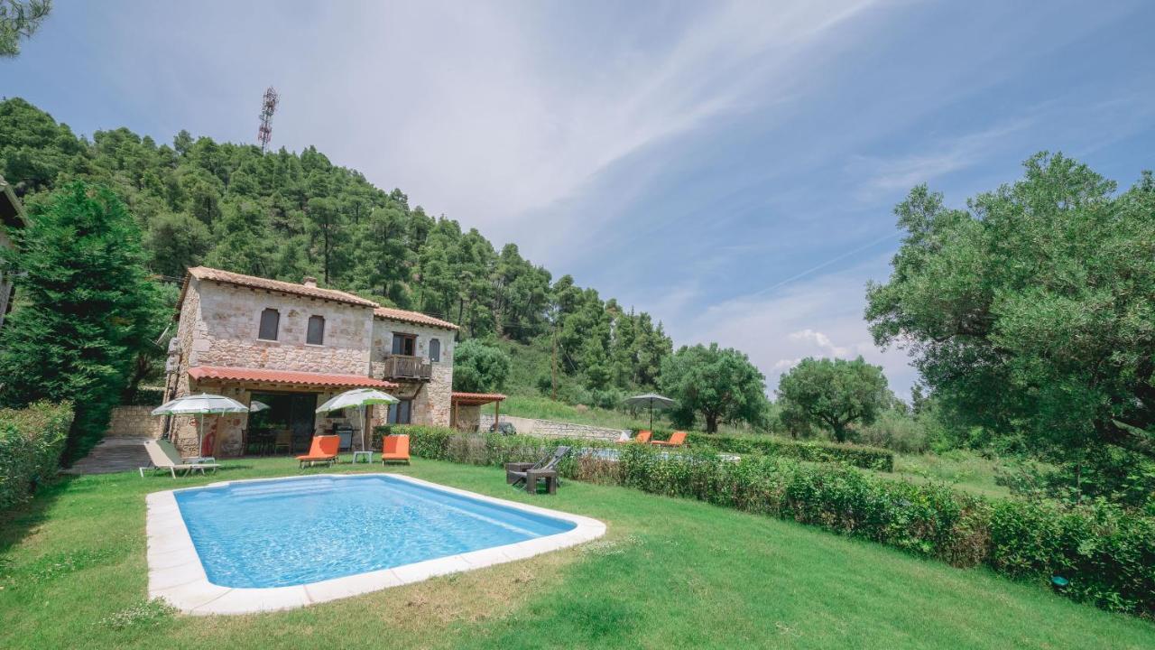 Villa Stone Made Private Pool Kriopigi